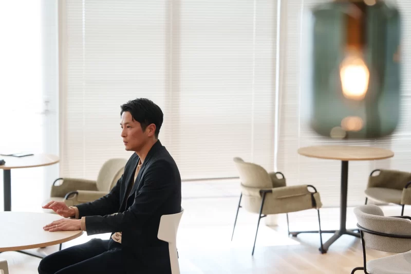 オプテックス株式会社 岡井 良文さん