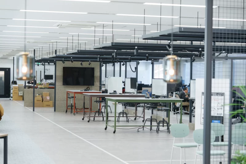 オプテックス株式会社 社内風景