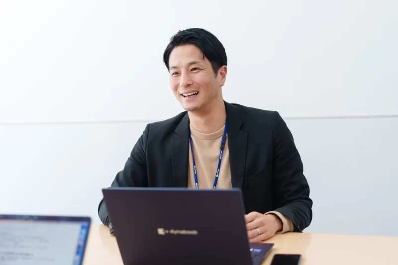 オプテックス株式会社 岡井 良文さん